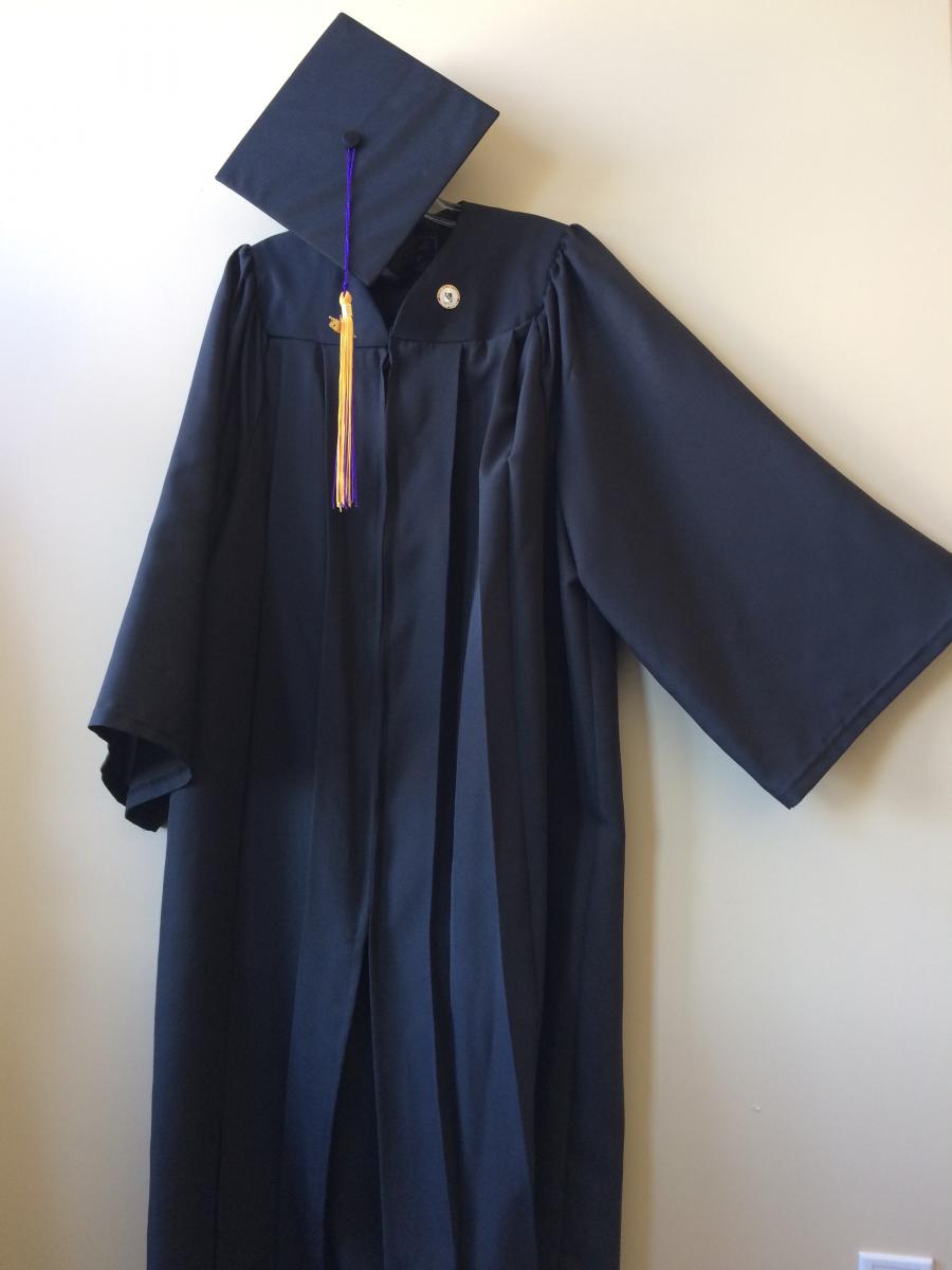 Commencement clothing outlet